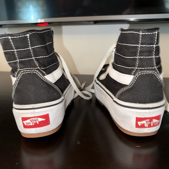 Hi-Top Vans (women’s 7) - Picture 4 of 5